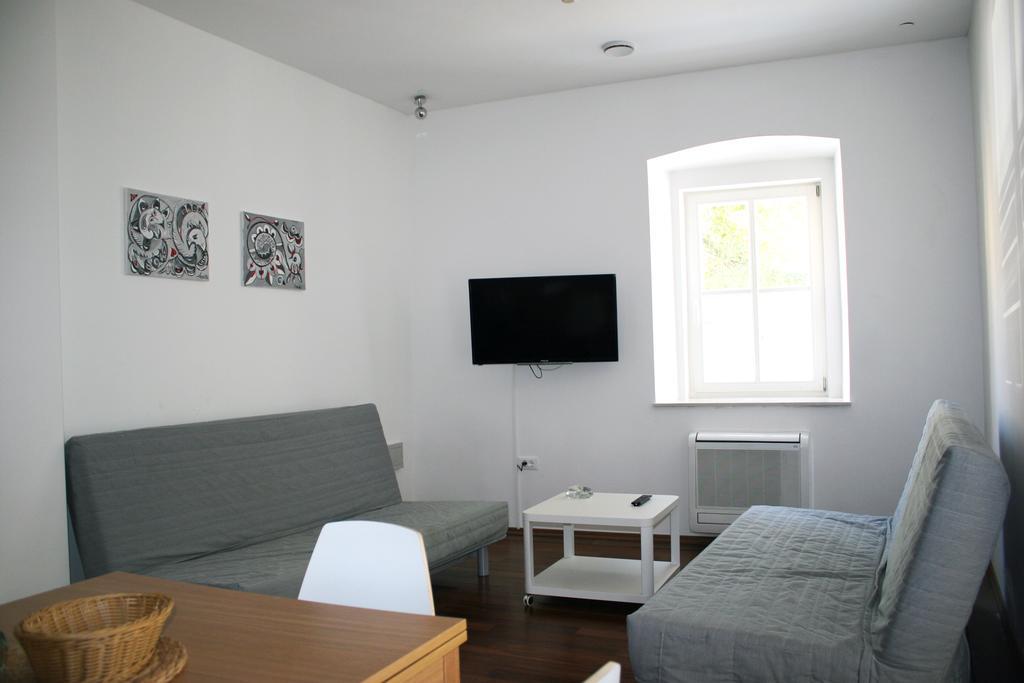 Park Apartments Izola Exterior photo