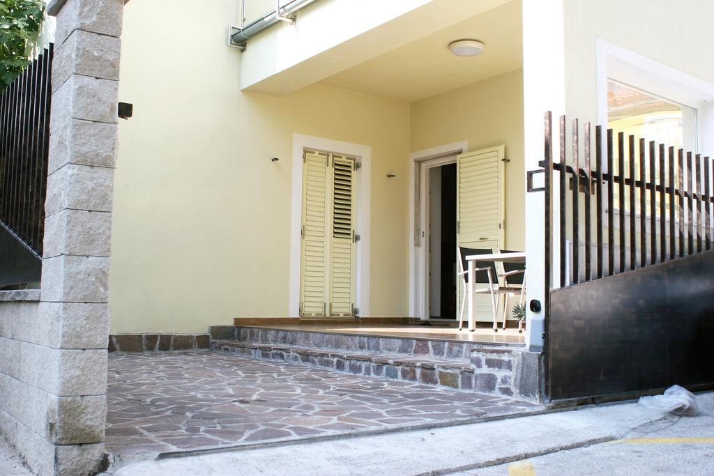 Park Apartments Izola Exterior photo